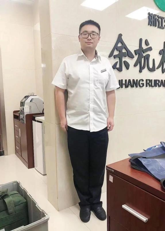 君临天下的第一张照片--浙江上门女婿服务网