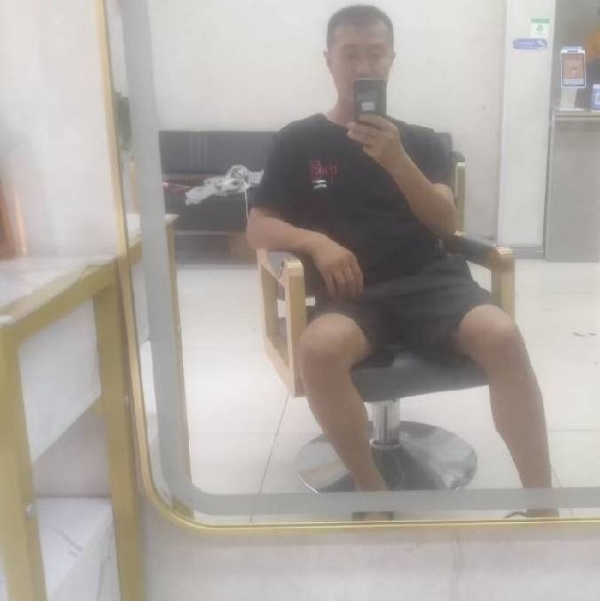 闫杰的第一张照片--浙江上门女婿服务网