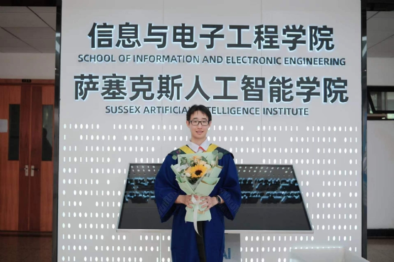 陈潇的第三张照片--浙江上门女婿服务网